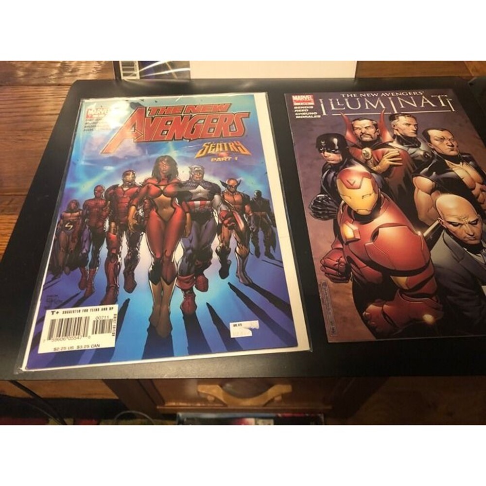 The New Avengers 7 - 2005 1st Illuminati Appearance + #1 Illuminati VF